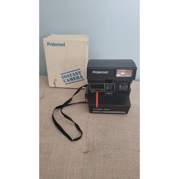 Vintage Polaroid OneStep Flash Instant Camera with Original Box - Classic 600... - Picture 1 of 6